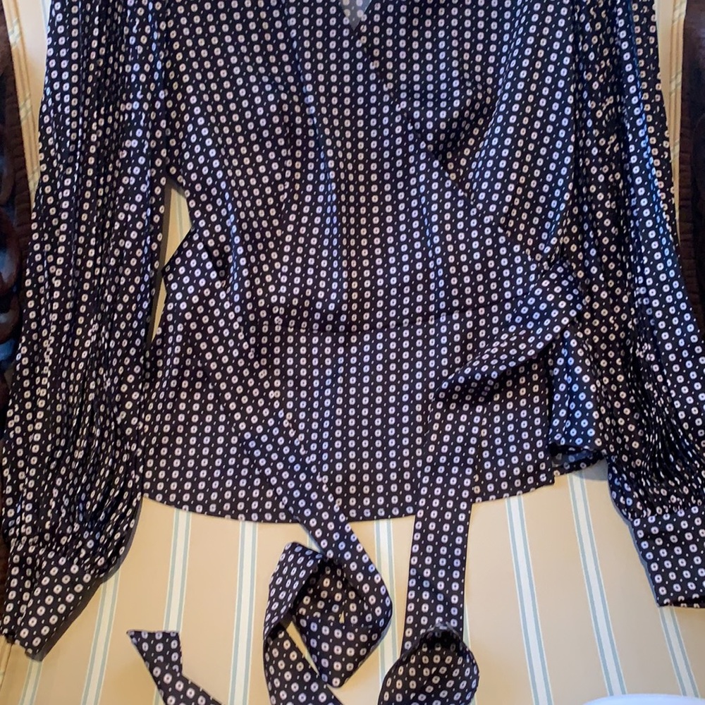 INTERMIX JENNA WRAP DUCHESS SATIN TOP IN MULTI - Picture 13 of 16